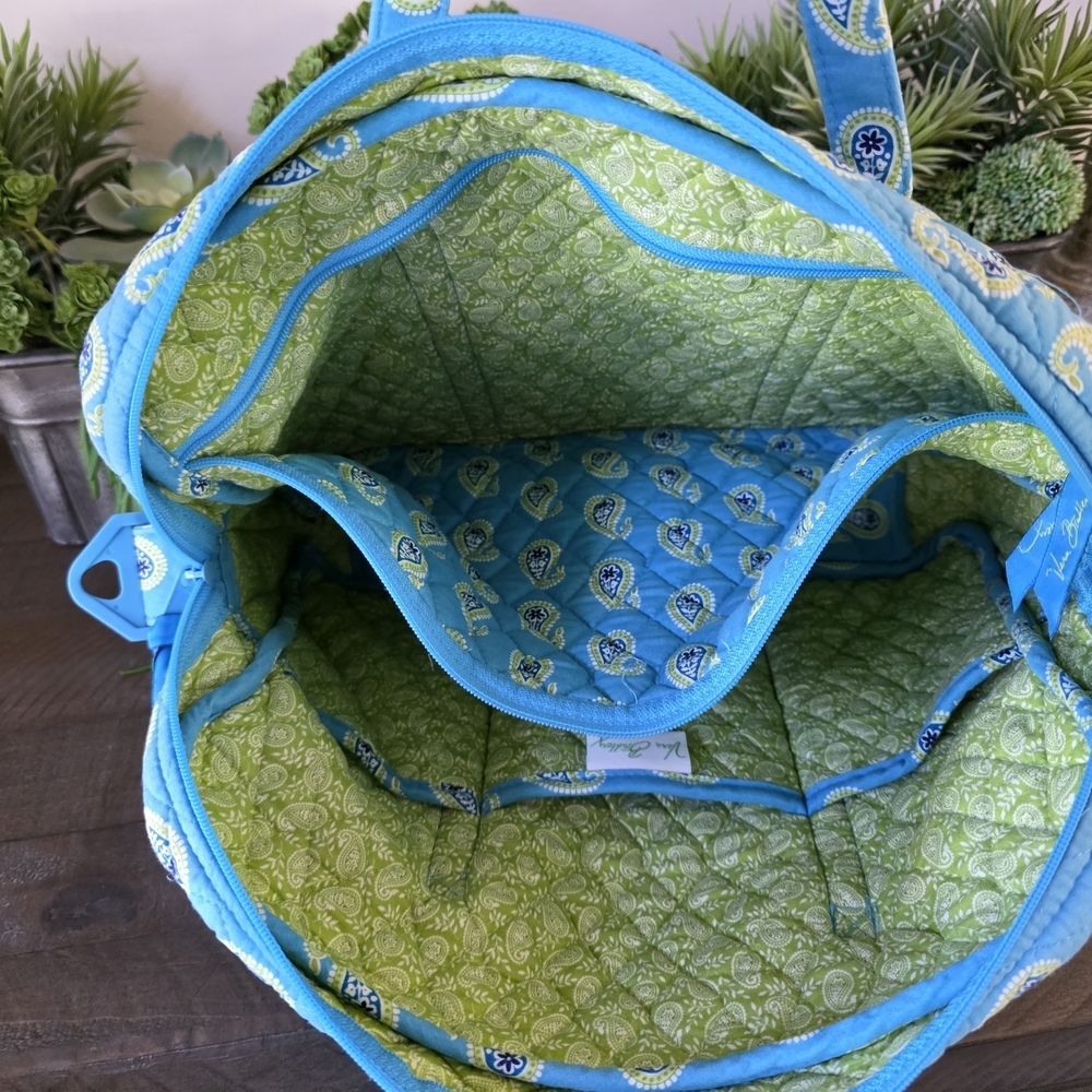 Vera Bradley Bermuda Blue Paisley Quilted Cotton Tote Messenger Laptop Bag - Picture 10 of 13